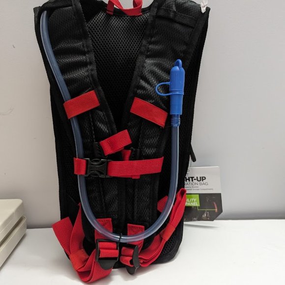 Zefal Z Hydro Race Hydration Bag in Black/Red (1.5L) Light up strip - Picture 2 of 7